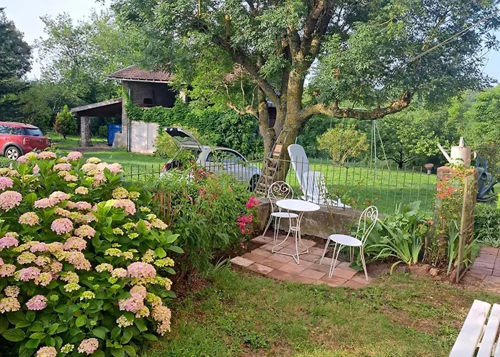 Дом отдыха Chez Elisa *